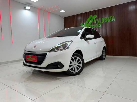 PEUGEOT 208 1.2 ACTIVE PACK 12V FLEX 4P MANUAL PEUGEOT 208 1.2 ACTIVE PACK 12V FLEX 4P MANUAL